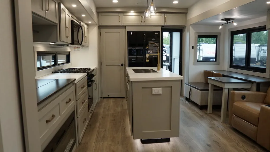 2025 Brinkley Model Z 3400 - Photo 3