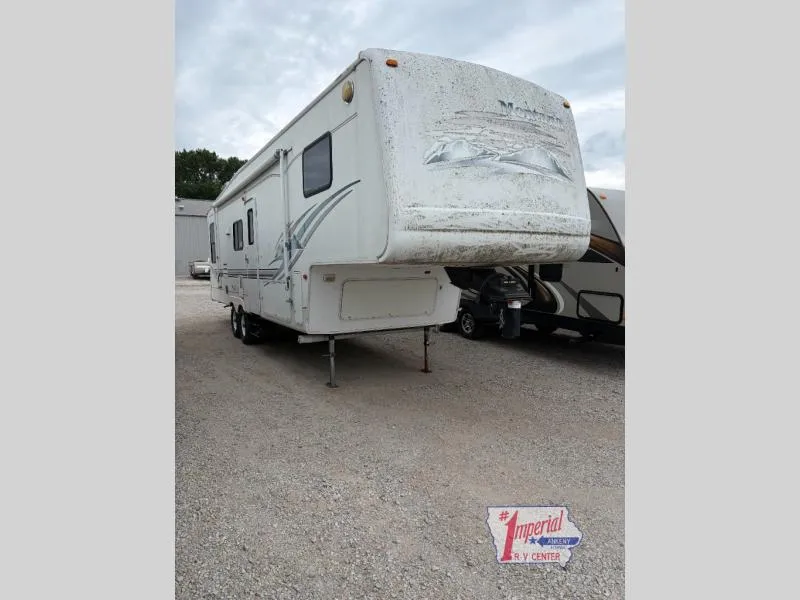 2001 Keystone RV Montana Used    3255 RL - Main photo