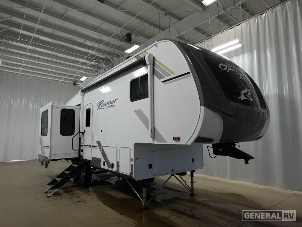 2025 Highland Ridge Roamer Light Duty 244RLS - Photo 2