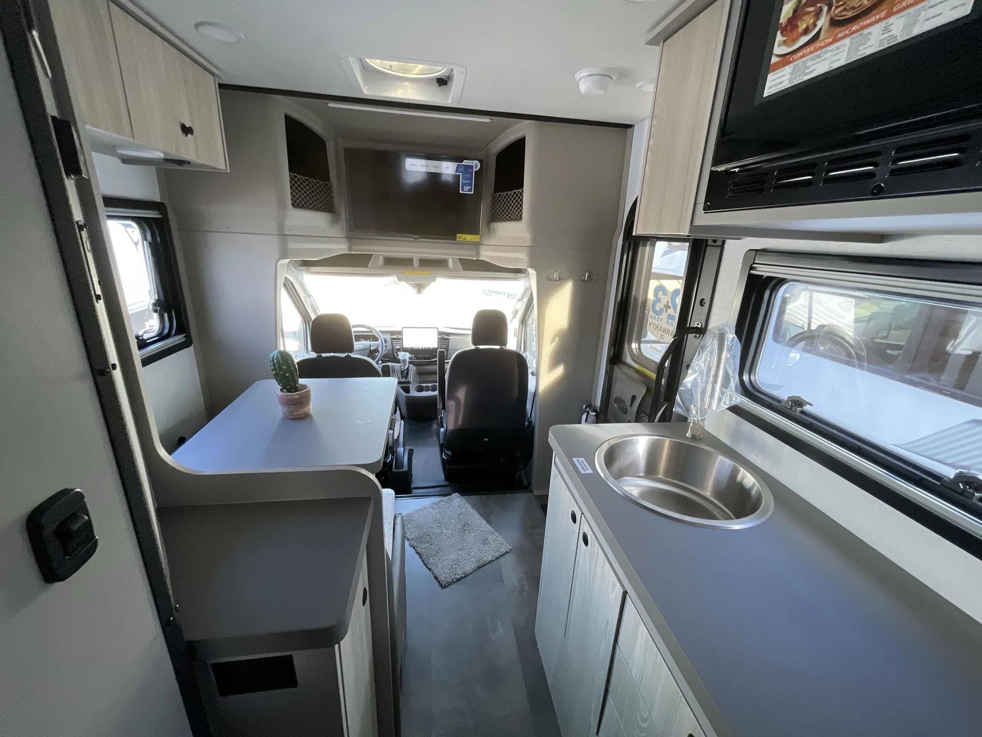 2026 Jayco Granite Ridge 22T — living area main
