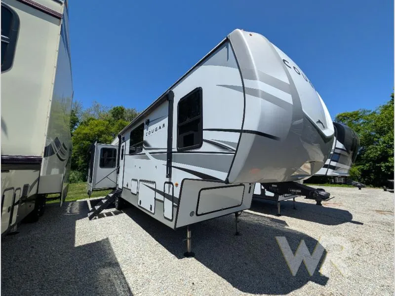 2024 Keystone Cougar 368MBI - Photo 2