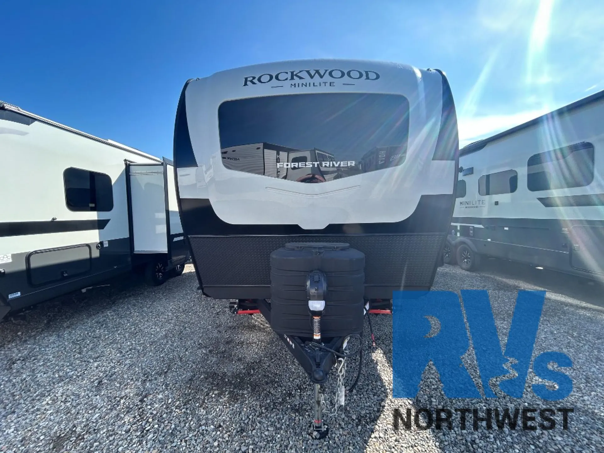 2026 Forest River Rockwood Mini Lite 2214S - Photo 3