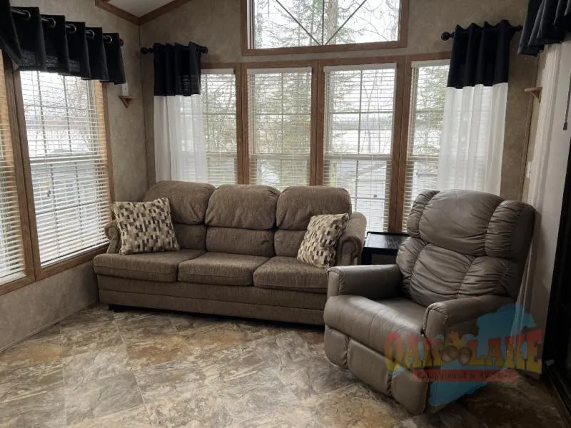 2019 Forest River Quailridge 39CBDL - Photo 3