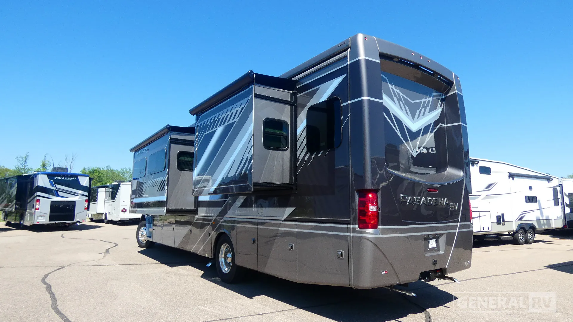 2027 Thor Motor Coach Pasadena SV 38DX - Photo 4