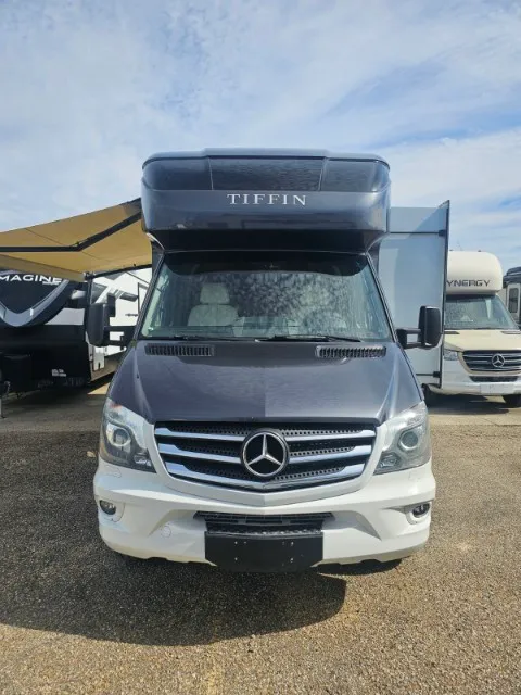 2018 Tiffin Wayfarer 24 FW, Photos photo 7