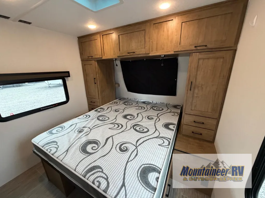 2024 Coachmen Freedom Express Ultra Lite 274RKS, Photos photo 44