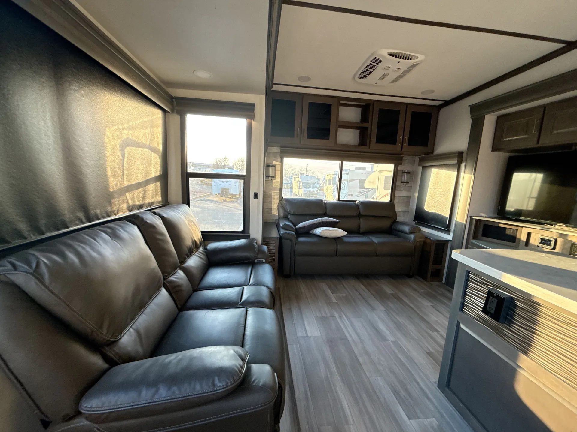 2022 Alliance RV Paradigm 295MK — living area main