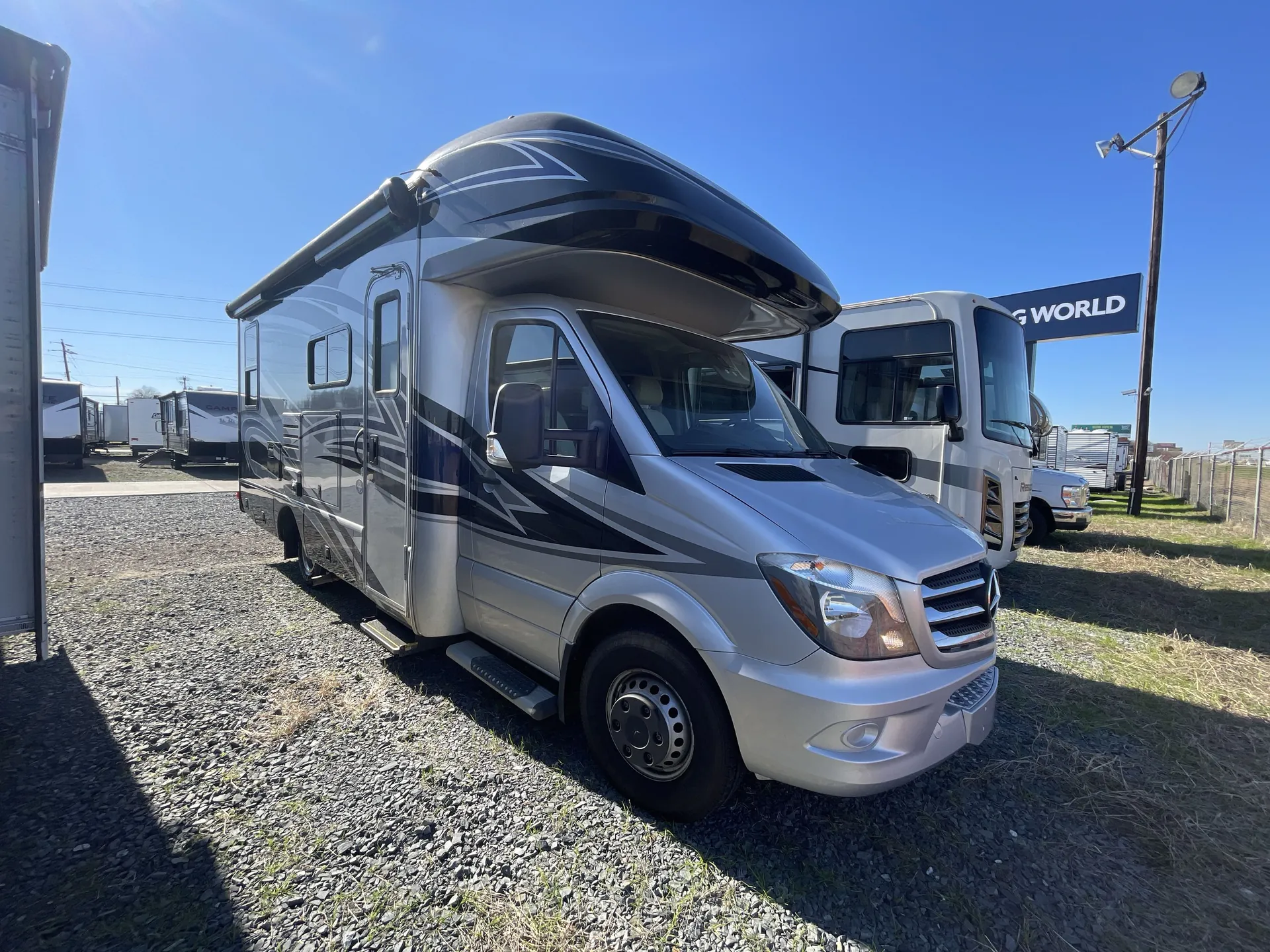 2018 Holiday Rambler Prodigy 24A - Photo 2