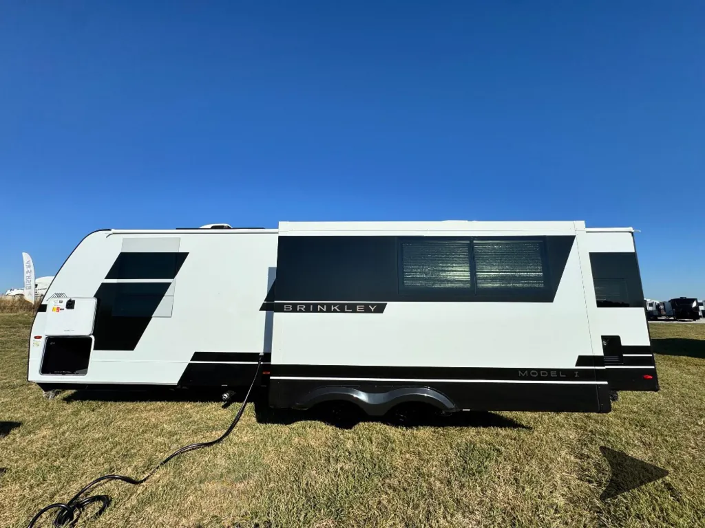 2027 Brinkley Model I 290, Photos photo 10