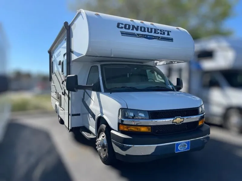 2025 Gulf Stream Conquest 6237LE - Photo 2