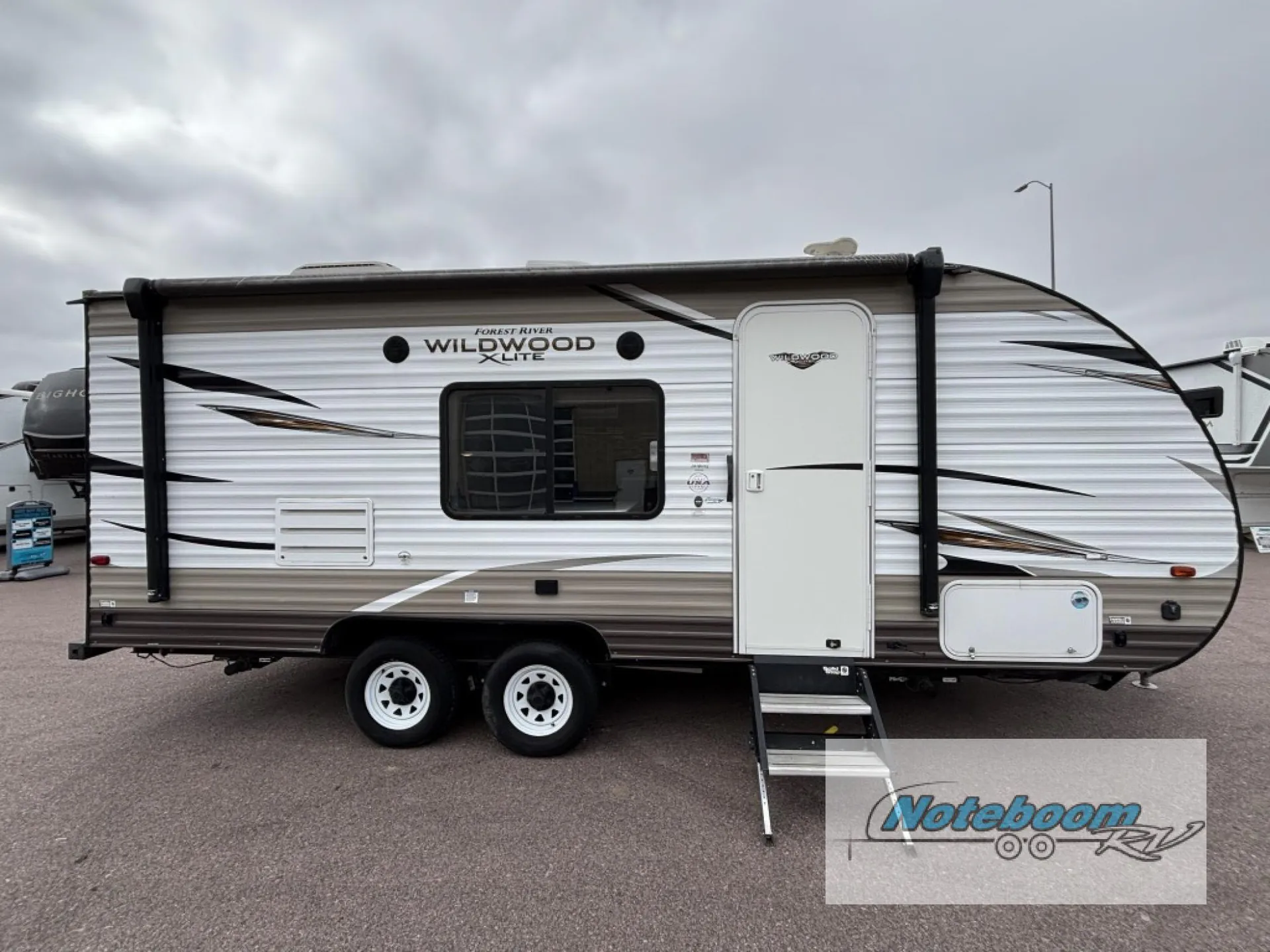 2019 Forest River Wildwood X-Lite 201BHXL