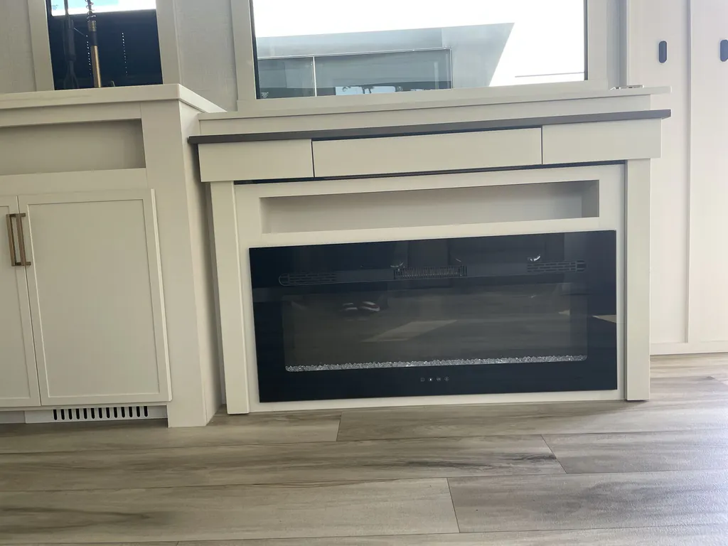 2026 Brinkley Model I 294, Photos photo 7