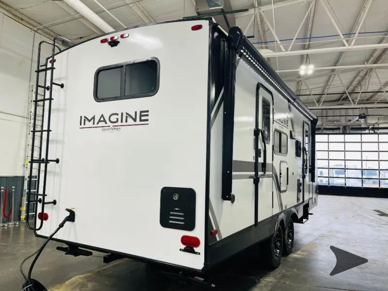 2026 Grand Design Imagine 2300MK - Photo 4