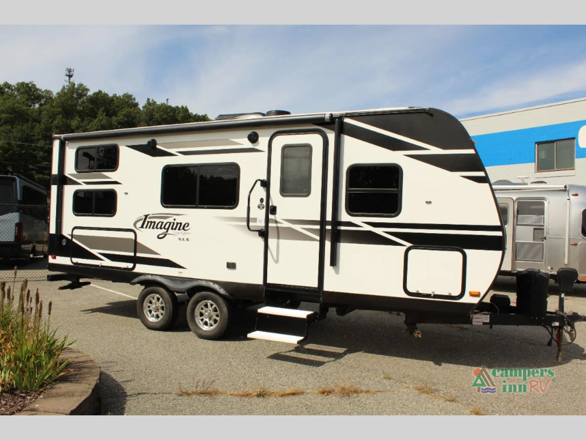 2019 Grand Design Imagine XLS 21BHE - Photo 2