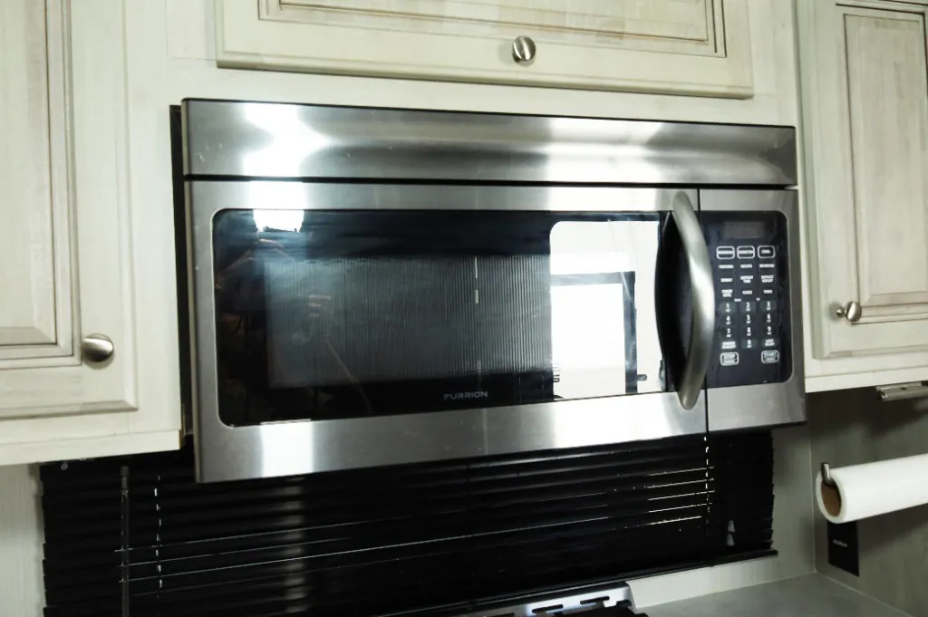 2023 Forest River Cardinal Luxury 380RLX, Photos photo 12