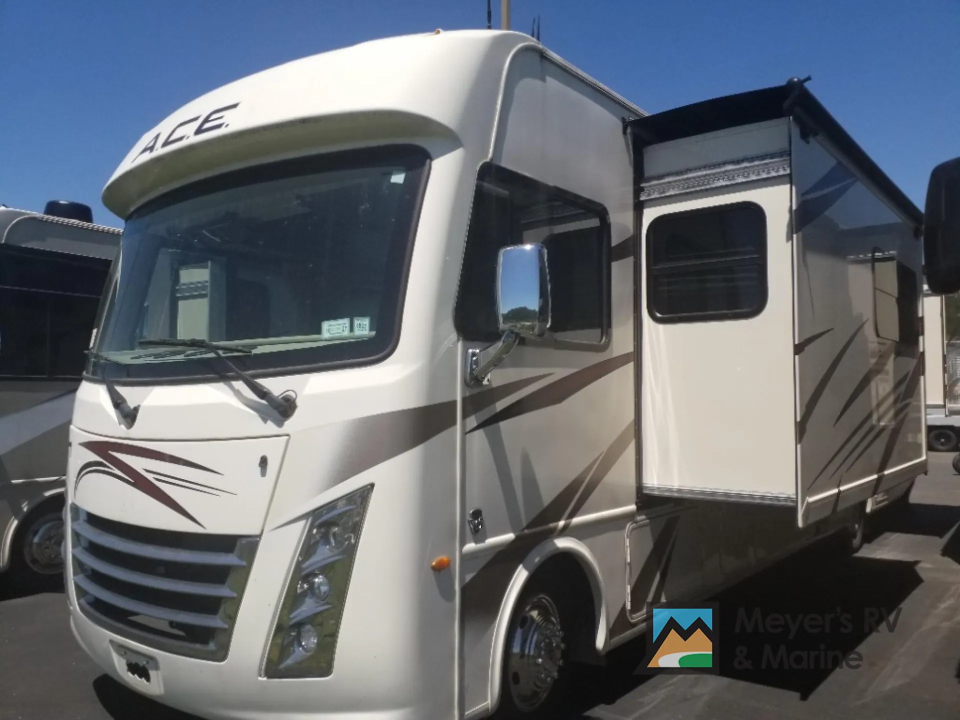 2019 Thor Motor Coach ACE 33.1 - Photo 4
