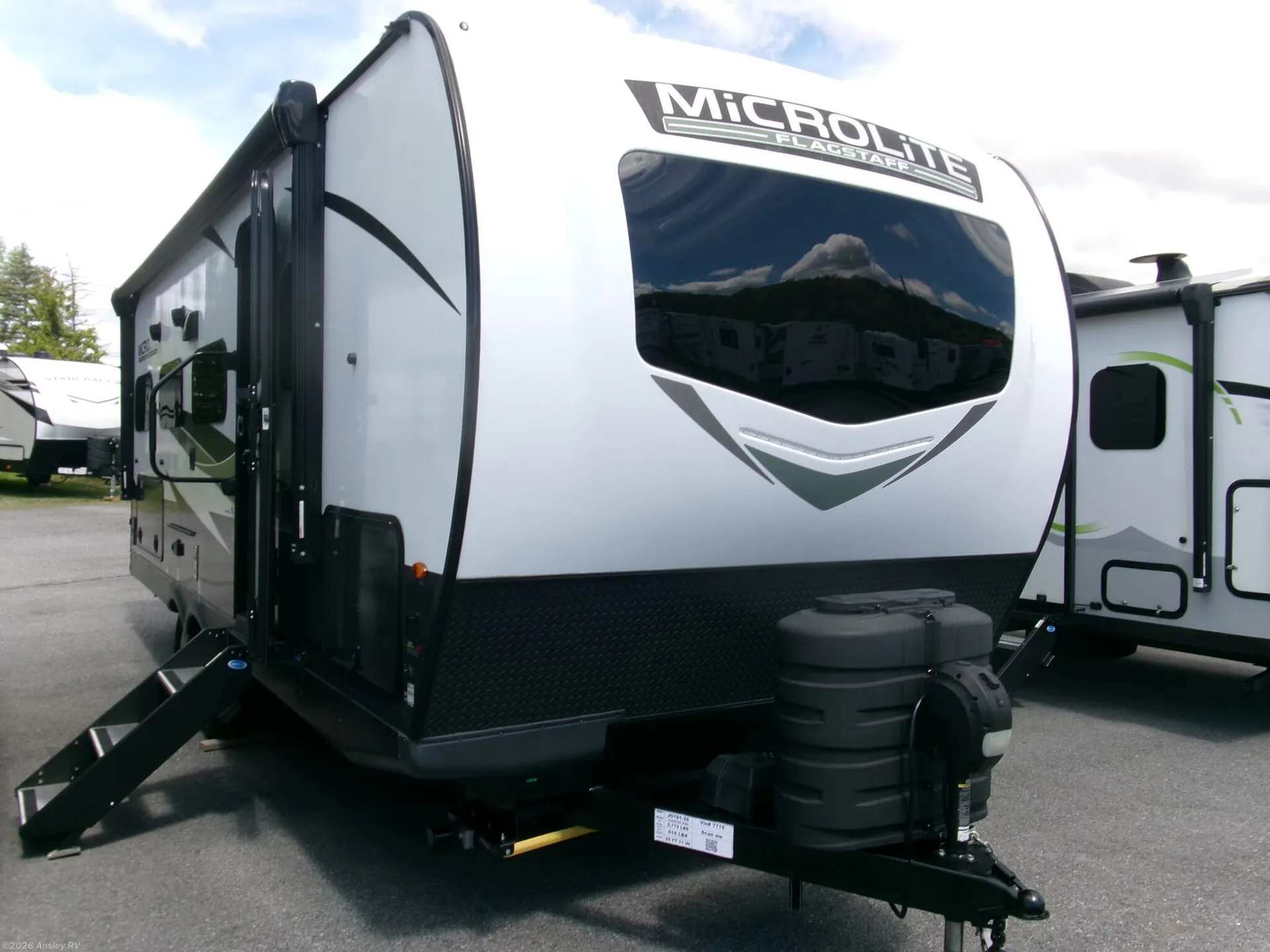 2024 Forest River Flagstaff Micro Lite 25DK - Photo 2