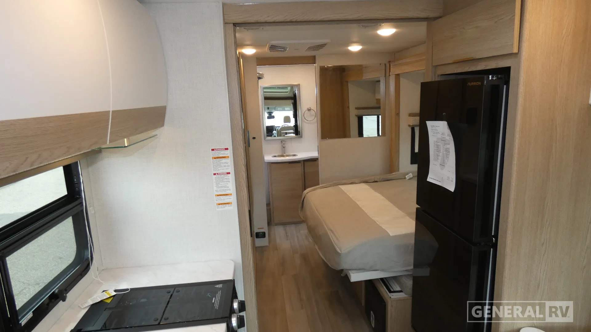 2026 Thor Motor Coach Gemini 24JG - Photo 3