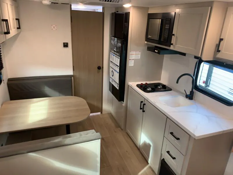 2027 Jayco Jay Flight 175FQ, Photos photo 42