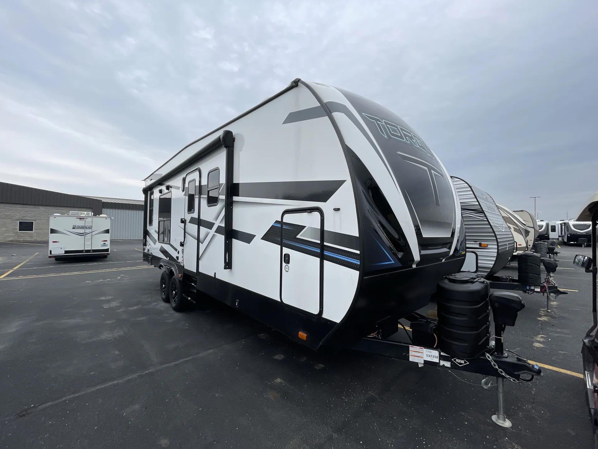 2024 Heartland Torque Travel Trailer T256 - Photo 2