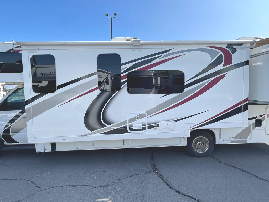 2021 Thor Motor Coach Four Winds 31B, Photos photo 28