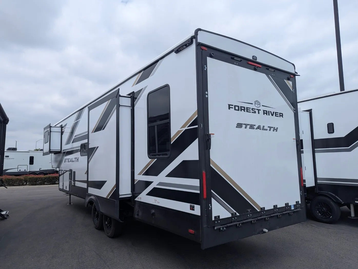 2026 Forest River Stealth 3300 - Photo 4