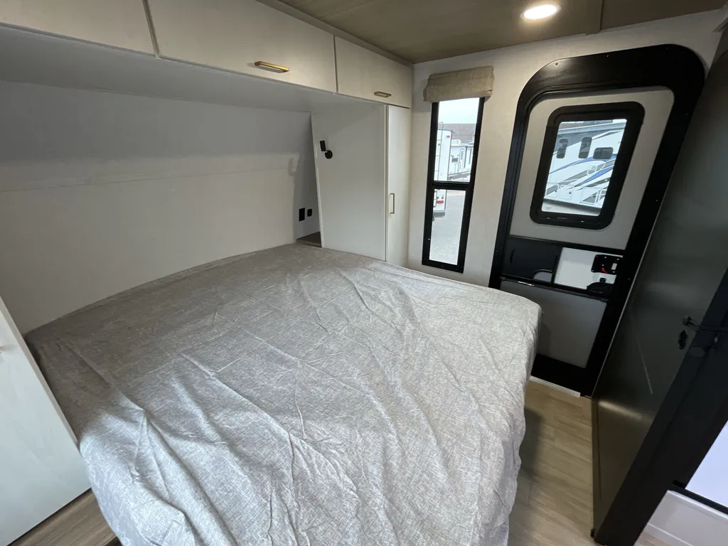 2026 Forest River Vibe Extreme Lite 2400RB, Photos photo 16