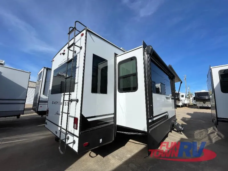 2026 East to West Ahara 365RL - Photo 3