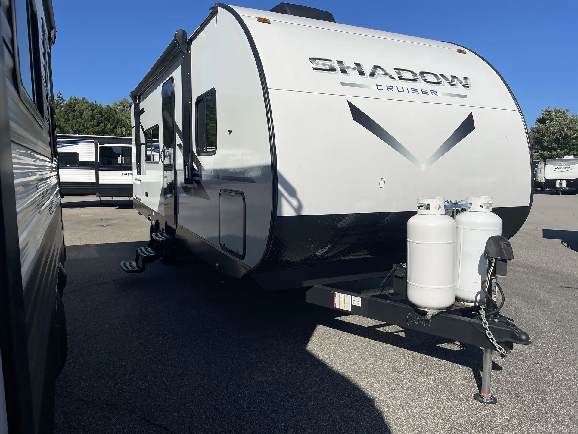 2025 Cruiser RV Shadow Cruiser 250BHS - Photo 2