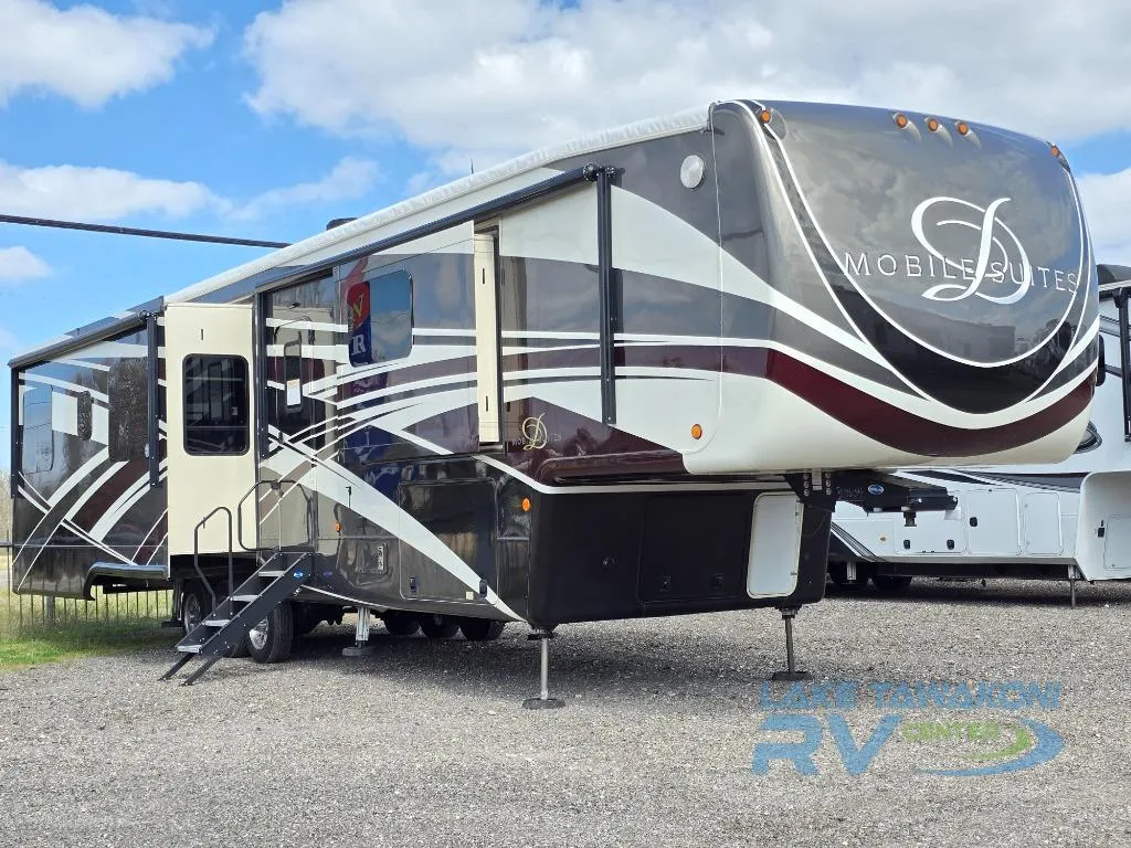 2019 DRV Luxury Suites Mobile Suites Used    44 Sante Fe - Main photo