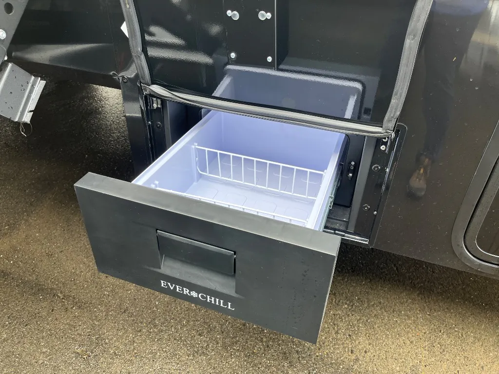 2026 Brinkley Model G 4100, Photos photo 43