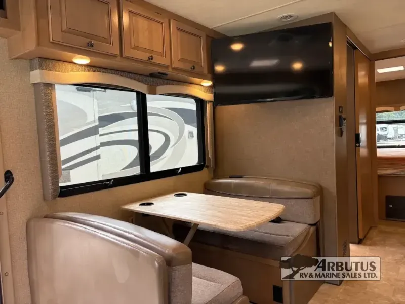 2019 Thor Motor Coach Windsport 29M - Photo 3