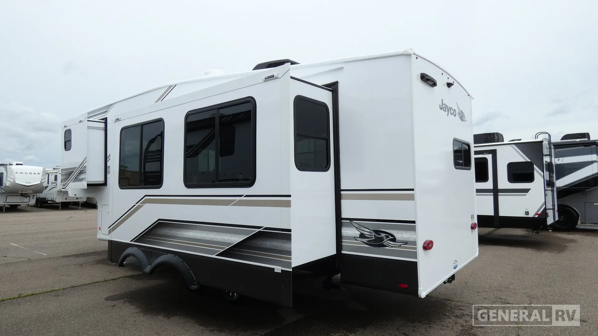 2027 Jayco Eagle 28RKS - Photo 4