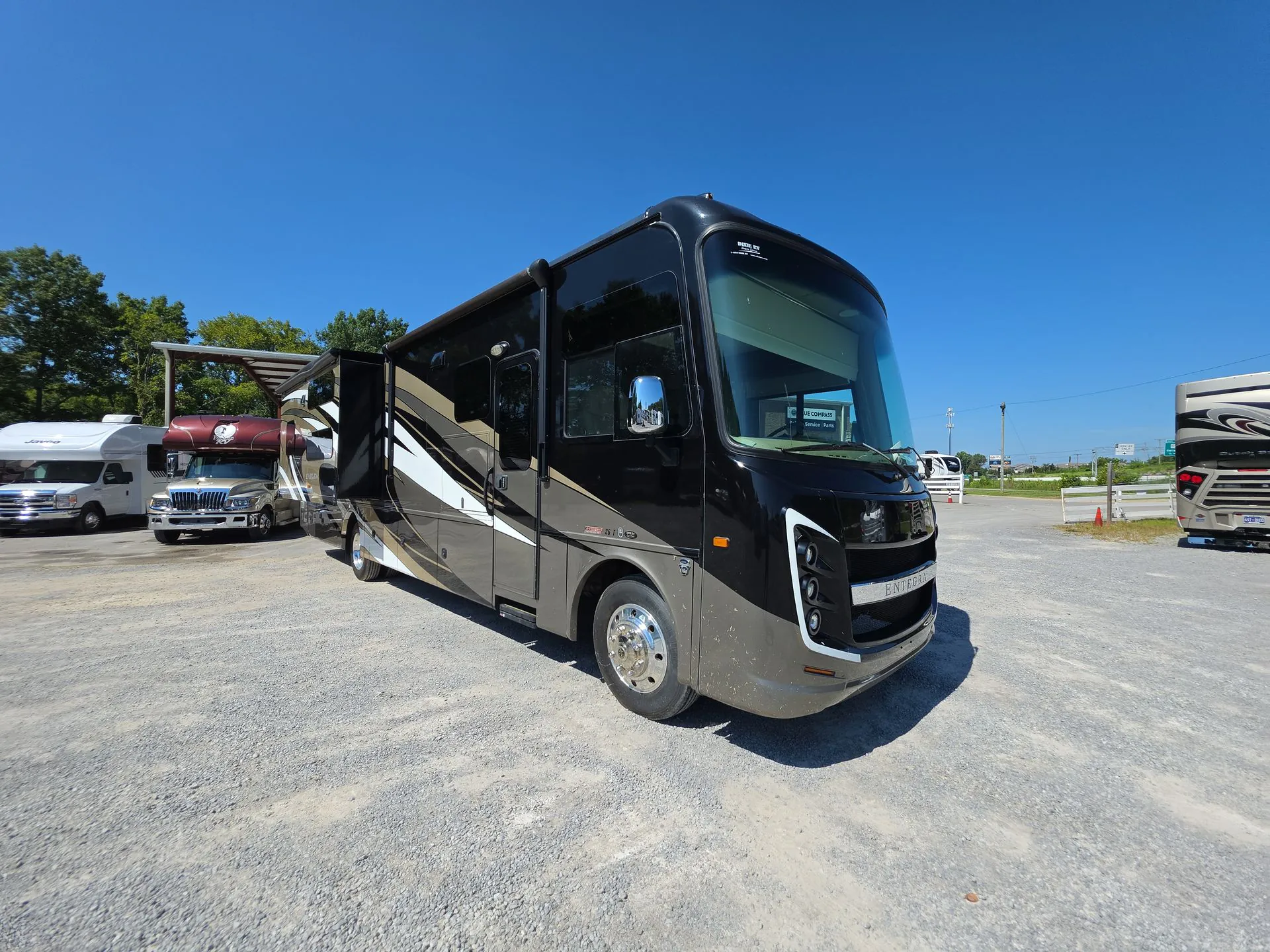 2019 Entegra Coach Emblem 36T - Photo 2