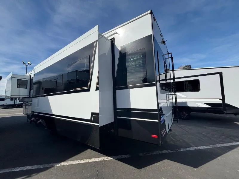2026 Brinkley Model Z 3600 - Photo 3