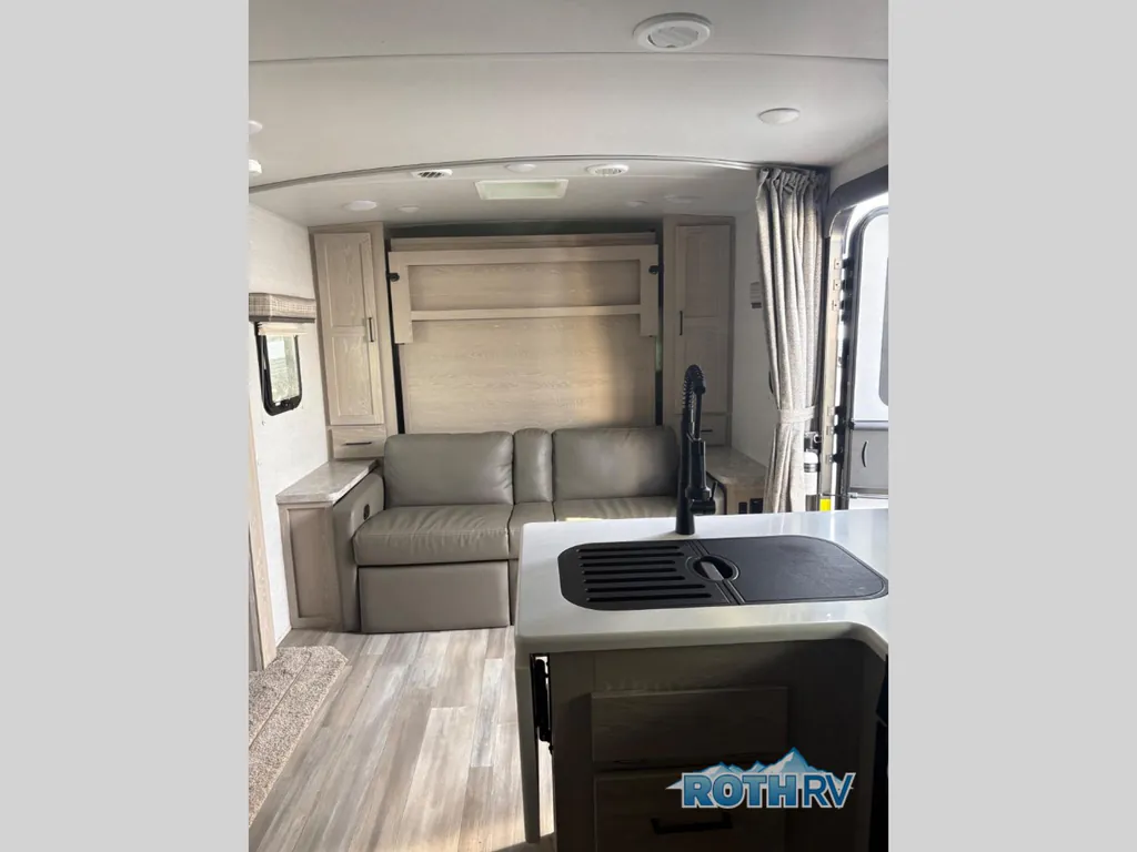 2021 Forest River Flagstaff Micro Lite 25BRDS, Photos photo 10