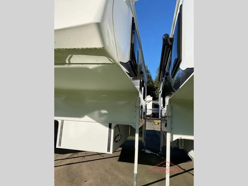 2026 Lance Lance Truck Campers New    825 - Photo 2