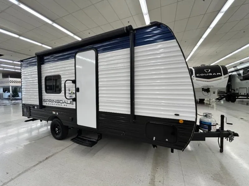 2025 Keystone Springdale Mini 1700FQ - Photo 2