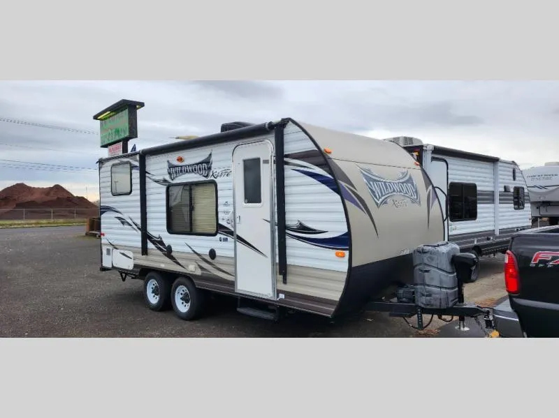 2015 Forest River RV Wildwood X-Lite 181BHXL - Main photo
