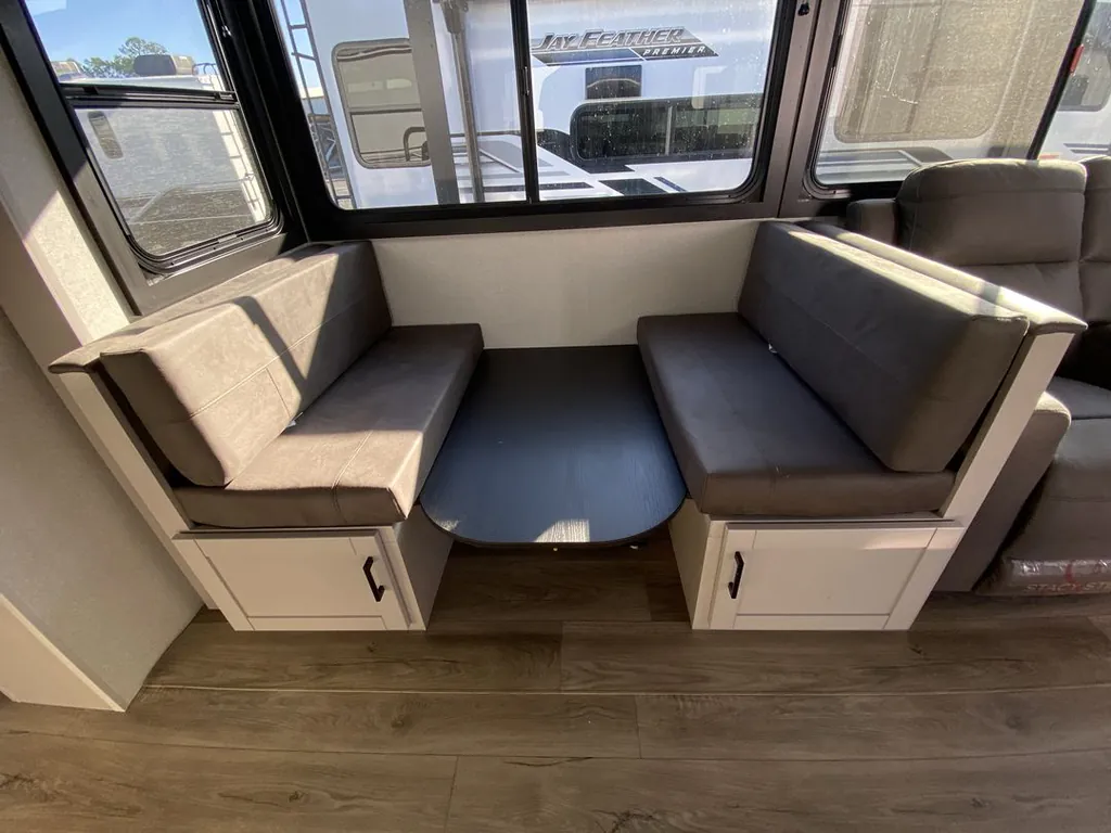 2026 Jayco Jay Feather 29QBH, Photos photo 16