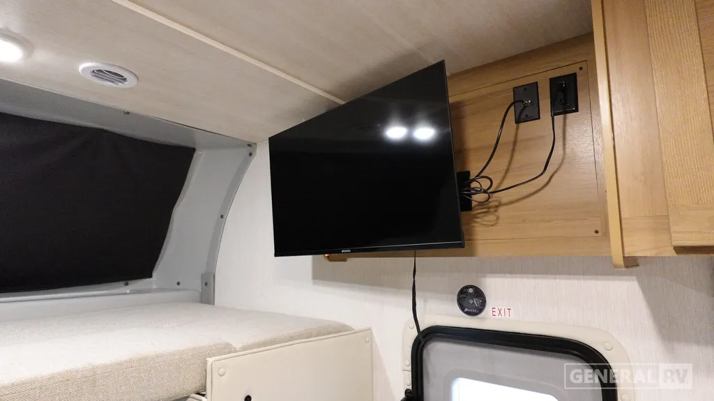 2027 NeXus RV Maximus 34MX, Photos photo 14