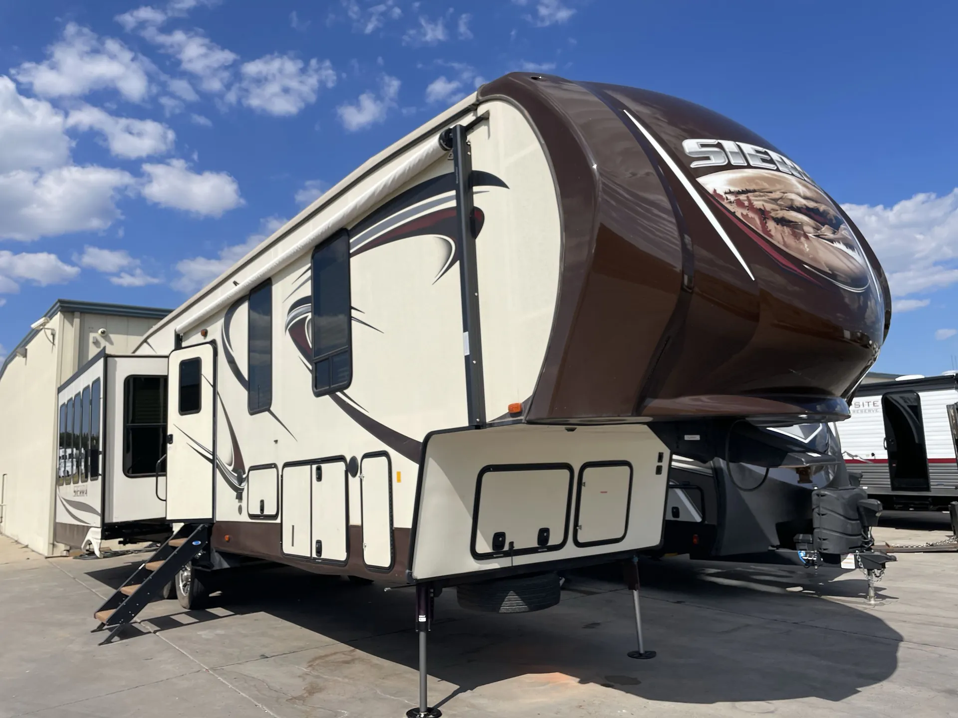 2016 Forest River Sierra 355RE - Photo 2