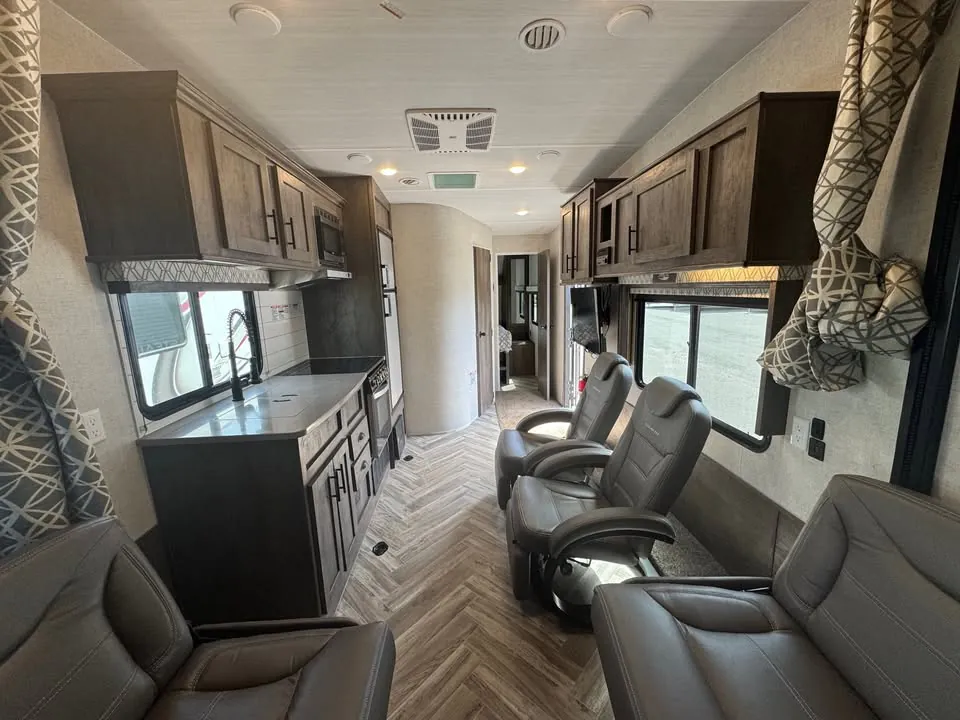 2021 Forest River Stealth FQ2413G, Photos photo 6
