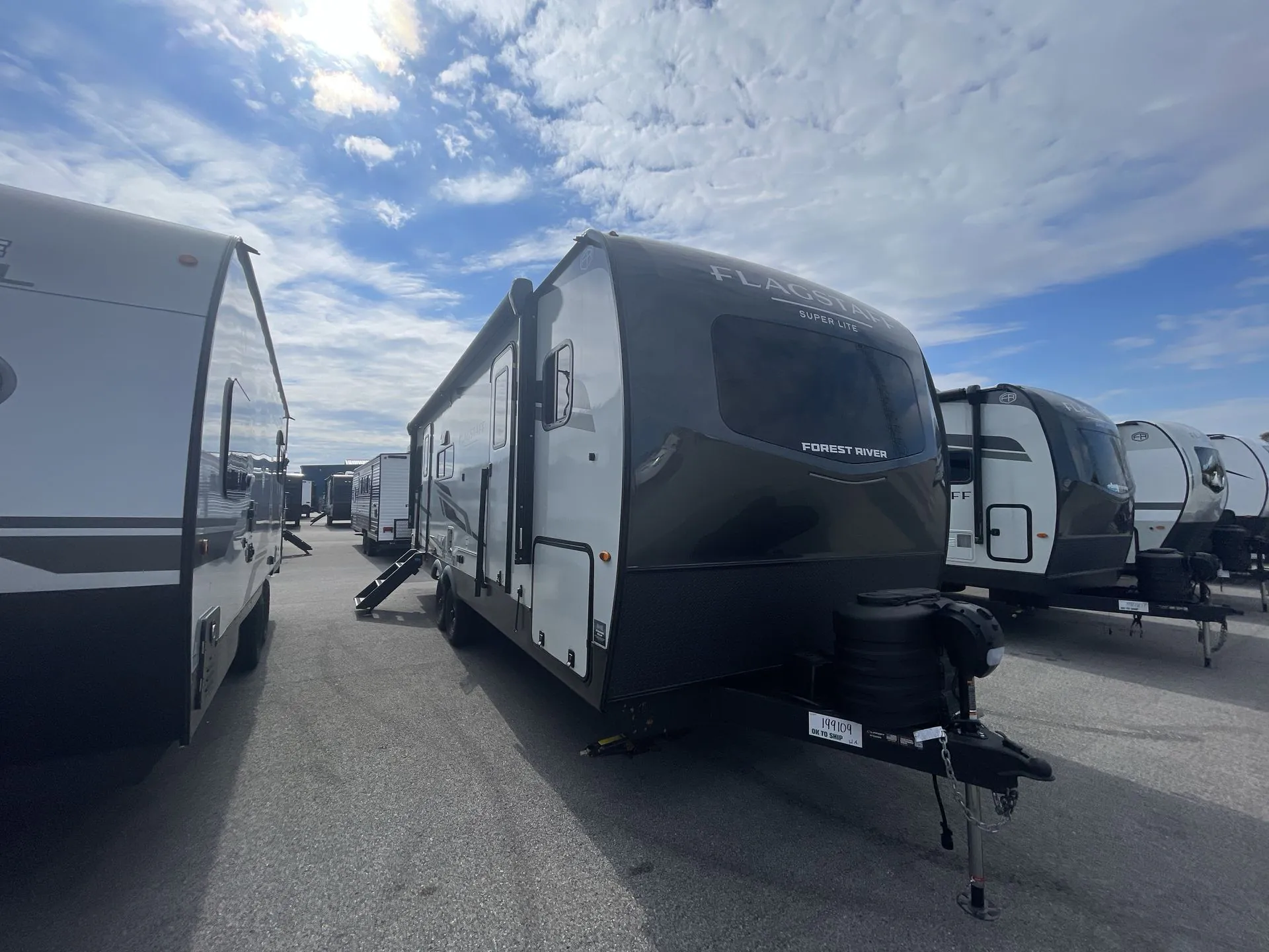 2026 Forest River Flagstaff Super Lite 26SRD - Photo 2