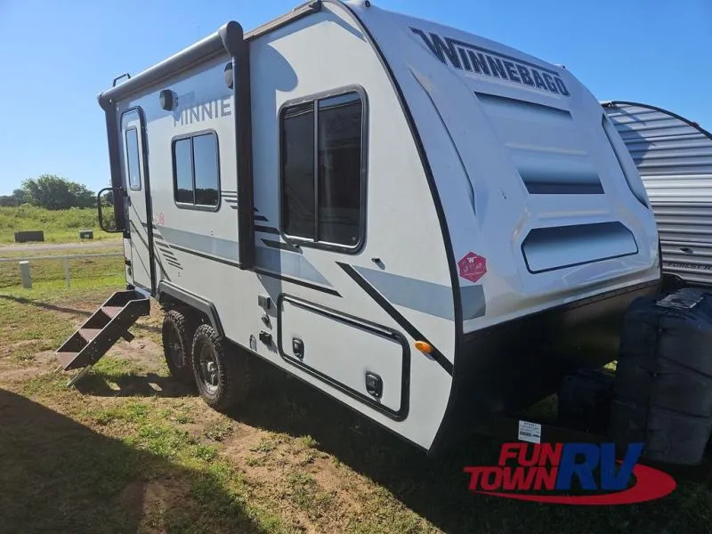 2022 Winnebago Micro Minnie 1708FB - Photo 2