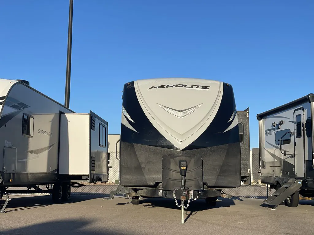 2018 Dutchmen Aerolite Luxury 242BHSL - Photo 2