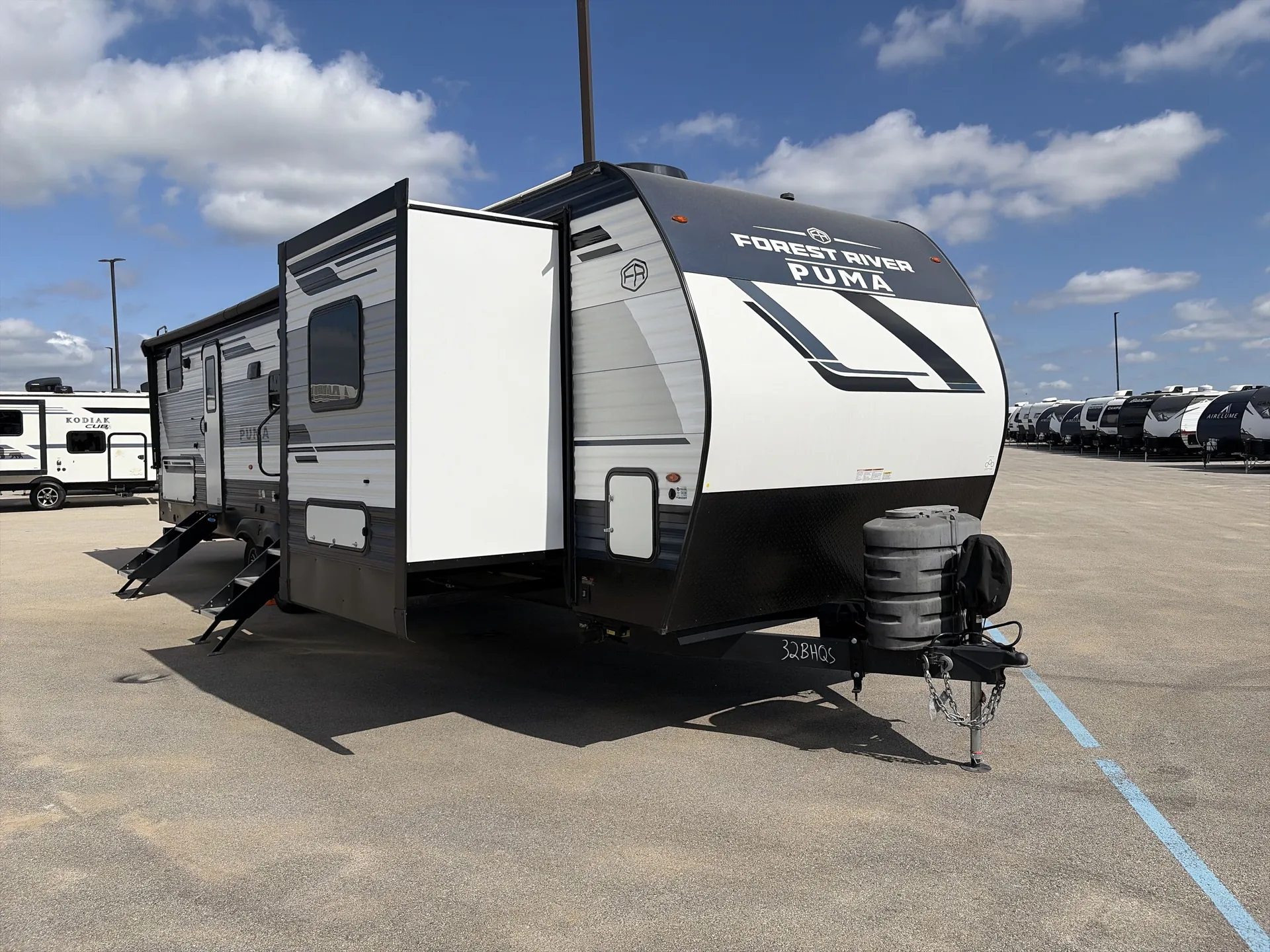 2025 Forest River Puma 32BHQS