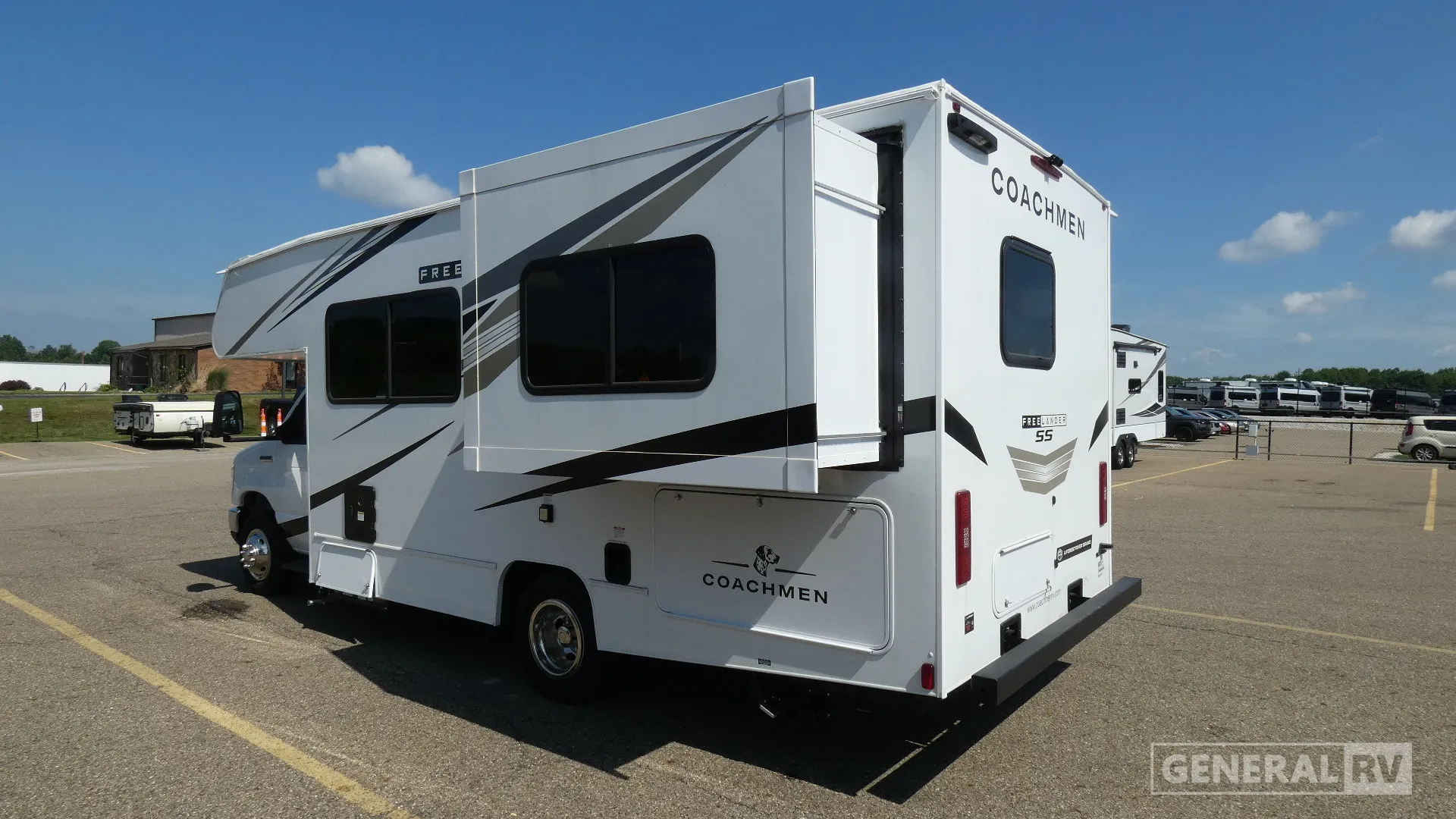2026 Coachmen Freelander 21RS - Photo 4