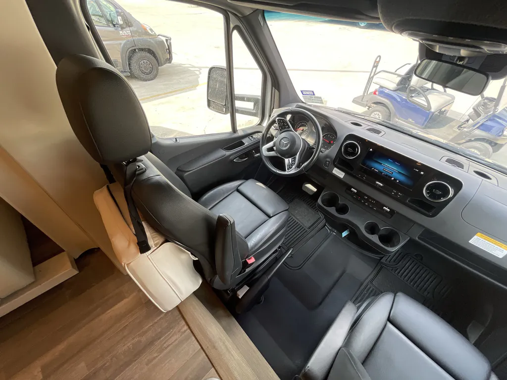 2020 Tiffin Wayfarer 25 RW, Photos photo 17