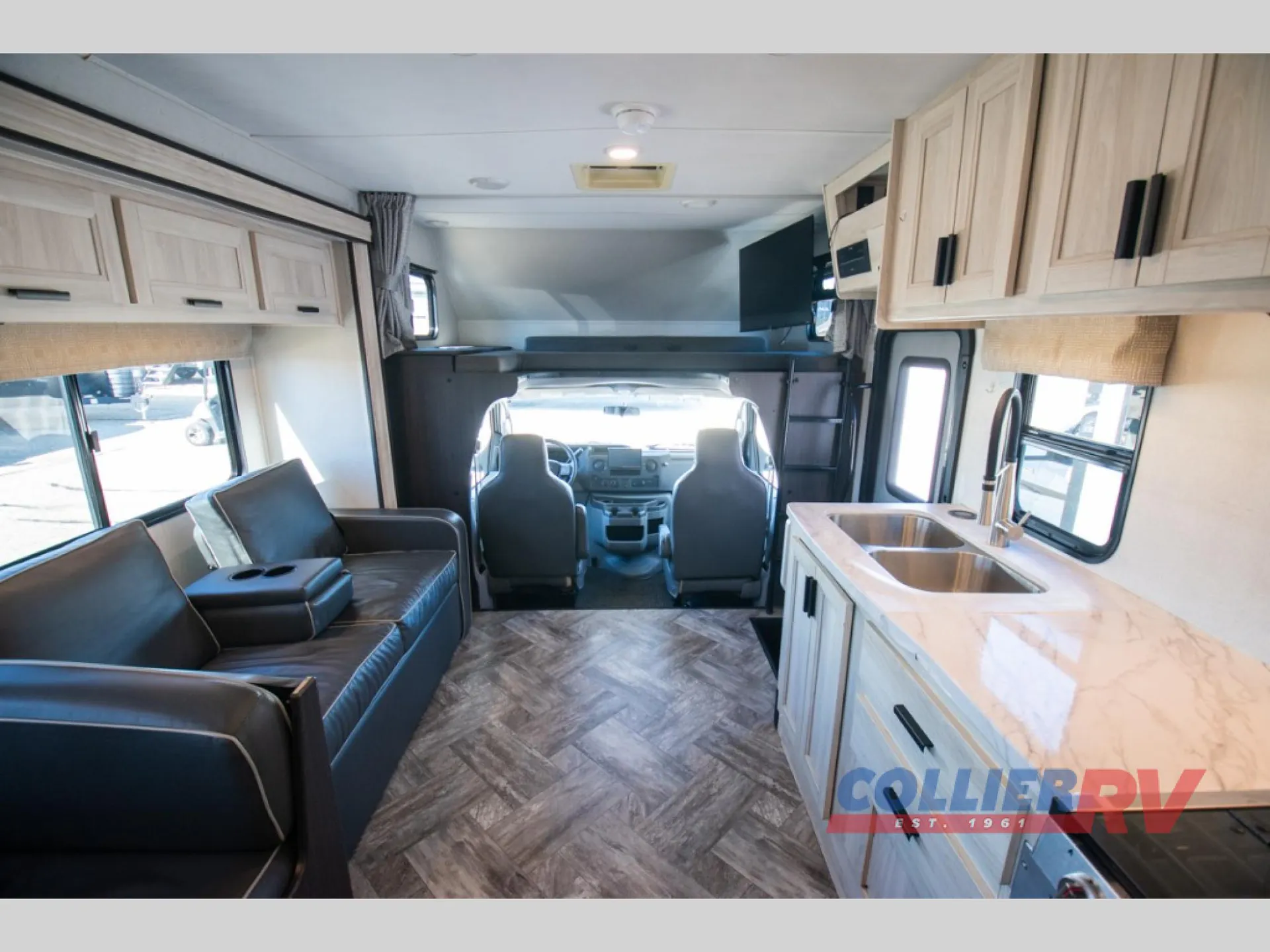 2022 Forest River Sunseeker LE 2850SLE - Photo 3